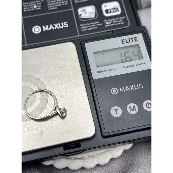 14 White Gold Diamond Engagement Ring Size 6.5 - Picture 7 of 7